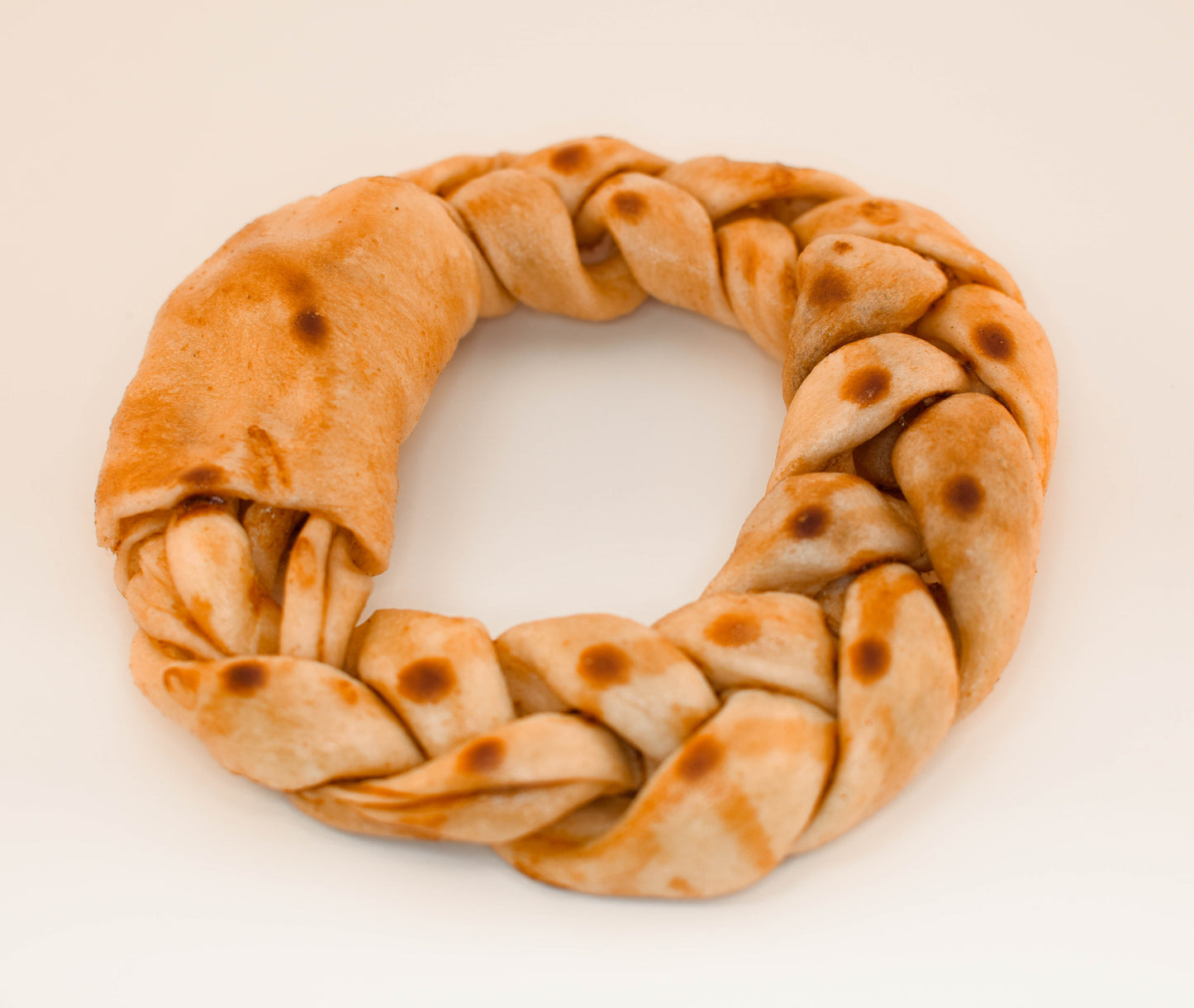 Vanilla Braided Wreaths